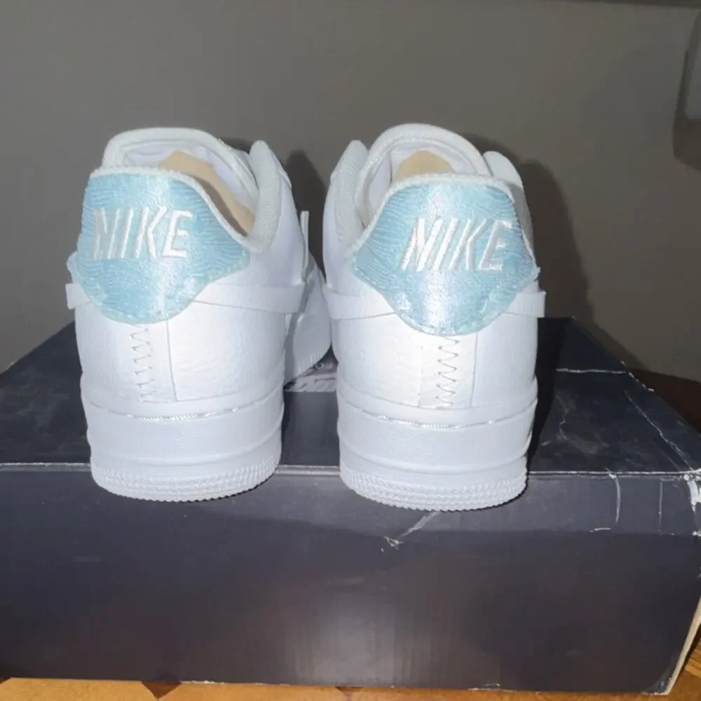 Nike Air Force 1 LXX Glacier Blue/White DJ9880-400 Women 5W